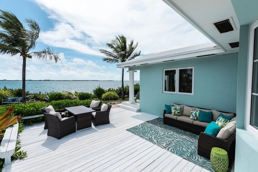 Middle Cay Estate 7 Bedroom Estate