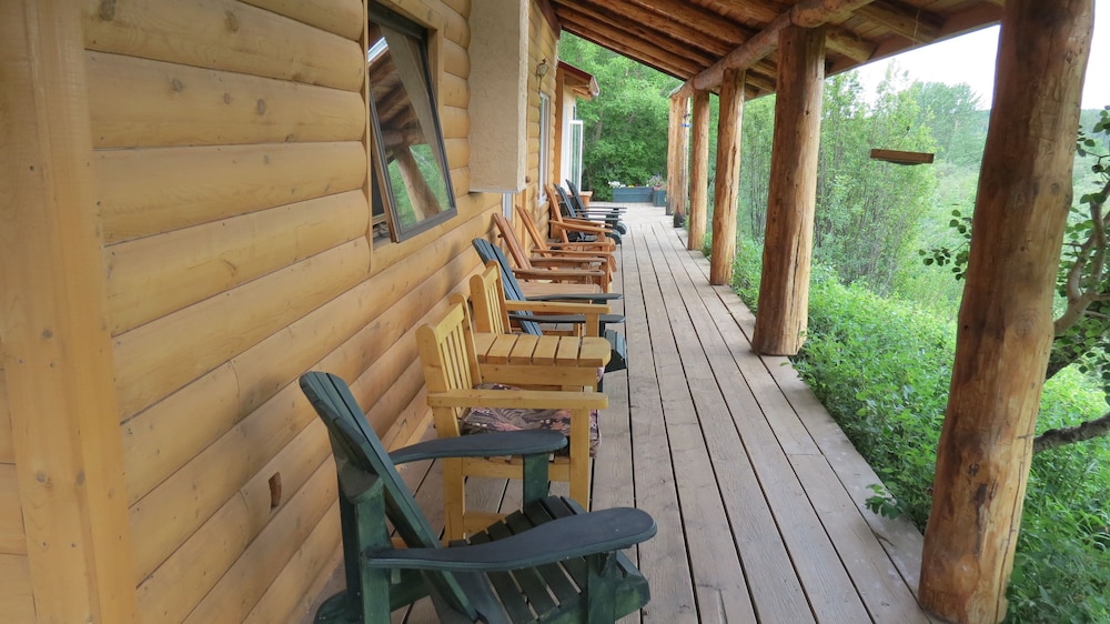 Lazy M Lodge