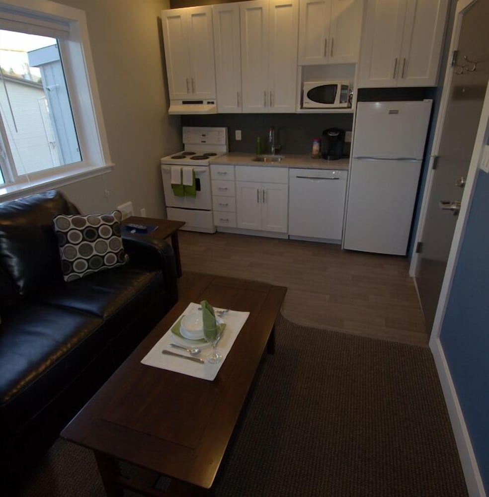 First Avenue Executive Suites