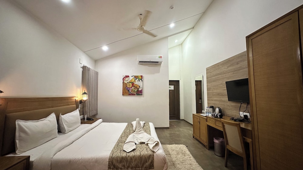LION PARK HOTEL AND RESORT
