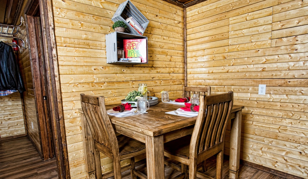 Stateline Cabins  RV - Property Image 18
