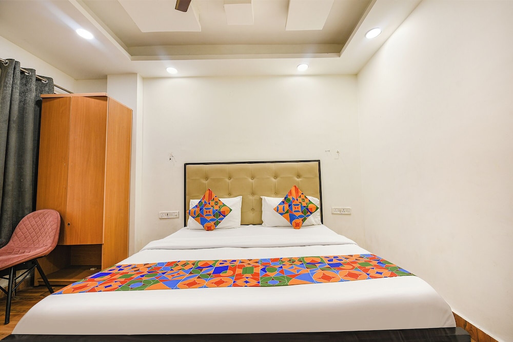 Fabhotel Santosh Residency