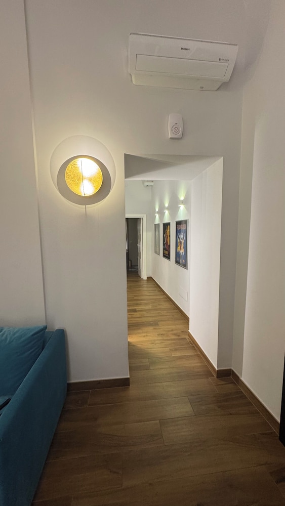 Tropicana room