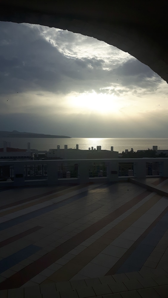 Dionysos Authentic Resort & Village