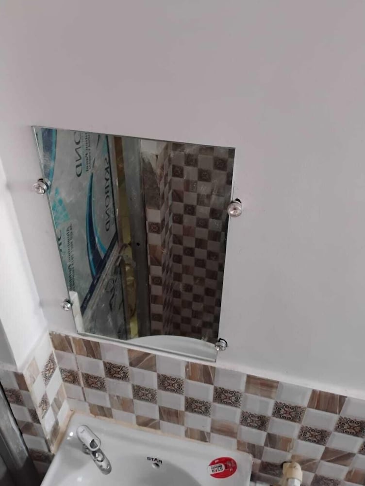 Geeta Teerth Guest House