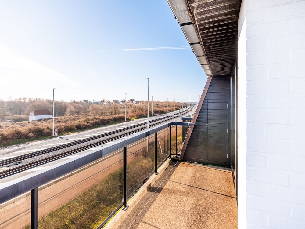Apartment in Oostduinkerke Near the Beach