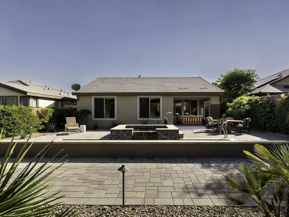 Paso Fino at the Polo Club 2 Bdrm 2 Bath w Pool
