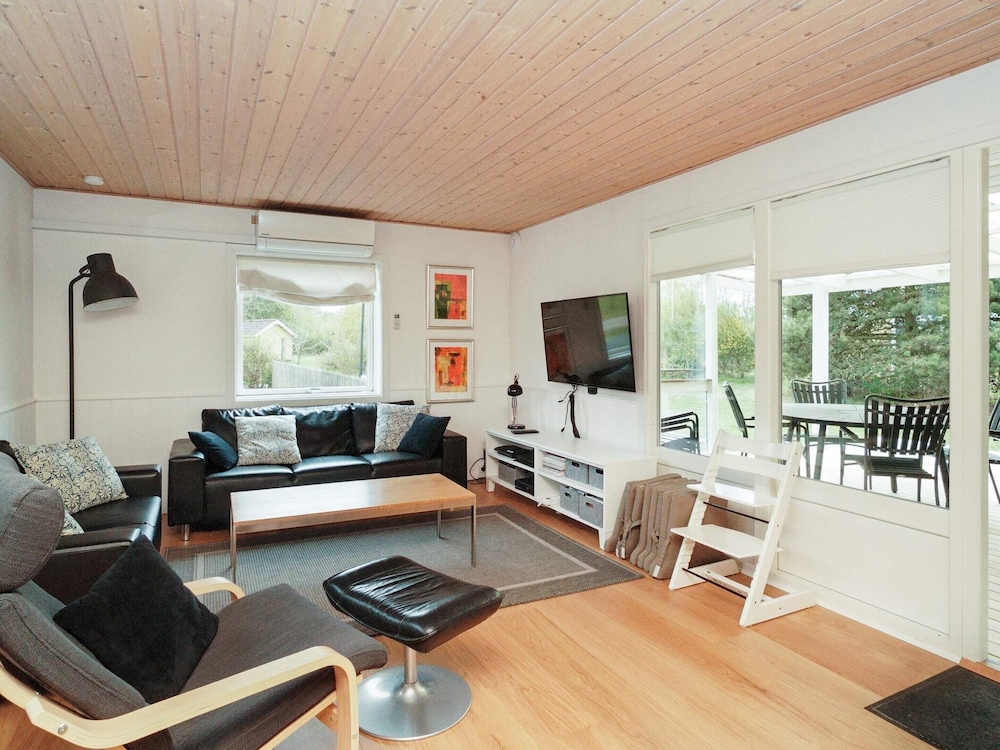 8 Person Holiday Home in Rodby