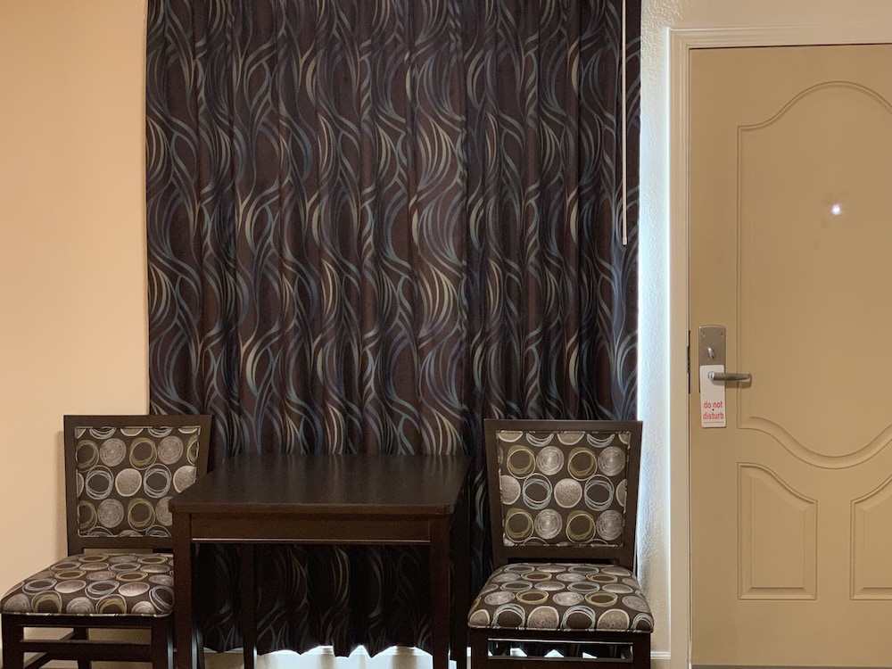 Seaview Inn