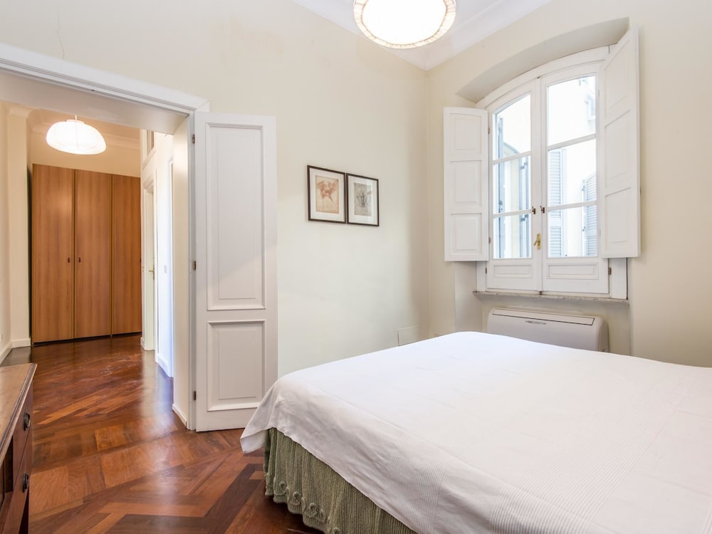 RSH Luxury Vatican Four Bedroom Apartment