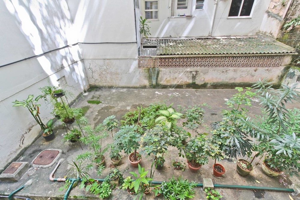 Ipanema Close to the Beach - 153B Holiday Home 1 view 2