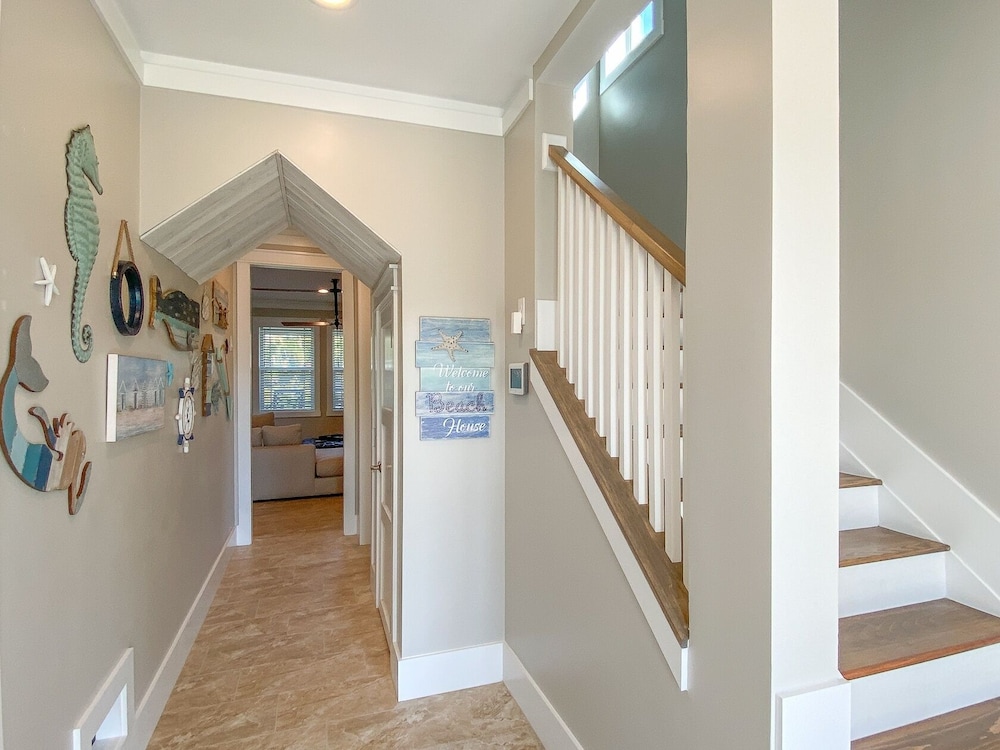 135 Island Escape: 5br Home W/ Pool And Spa! 5 Bedroom Home