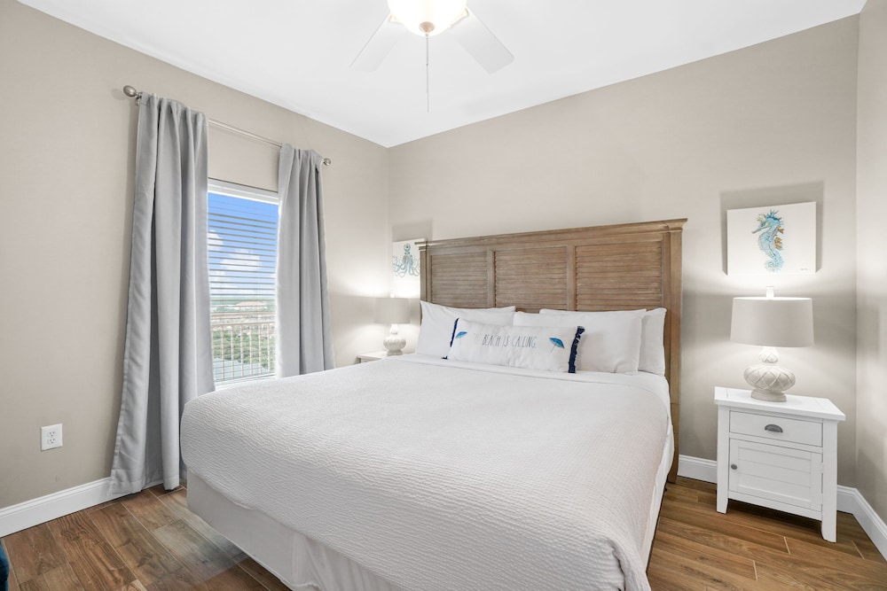 Splash Beach Resort by Panhandle Getaways