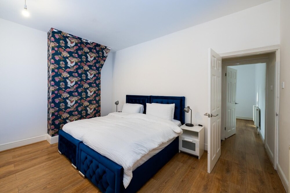 3br-7guests-freeparking-pets-towncentre