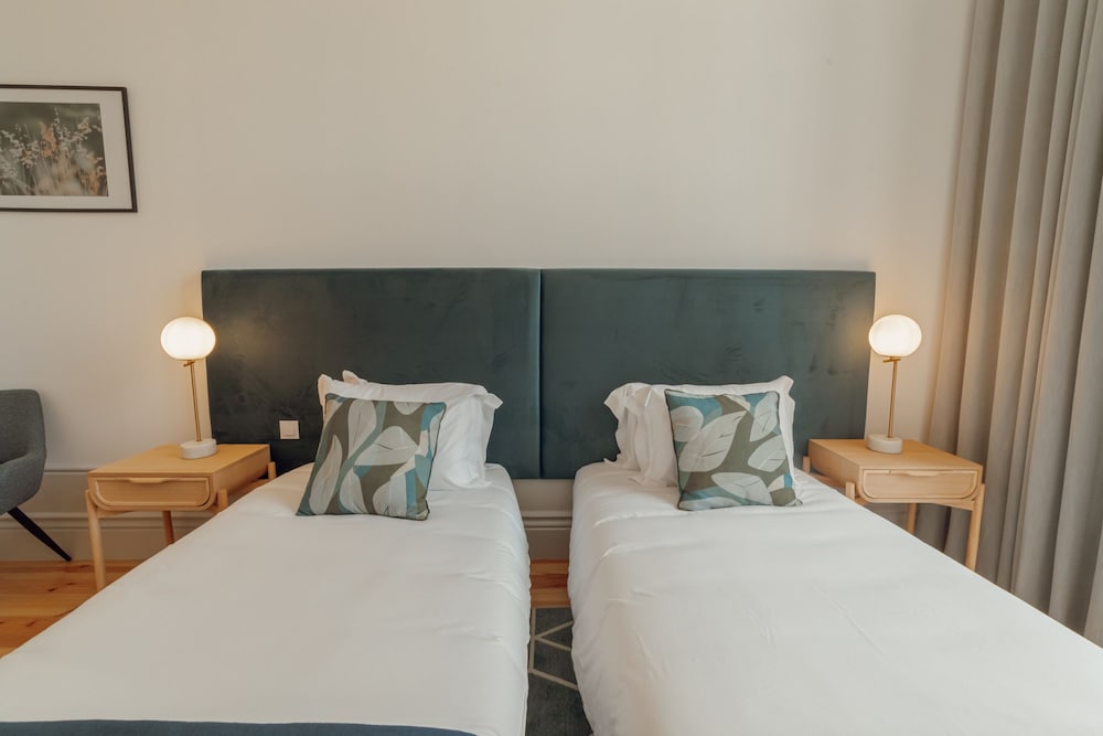 Heart OF Porto Apartment A by Vacationy