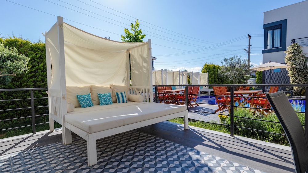 Cunda Rota Garden Otel - Image 71