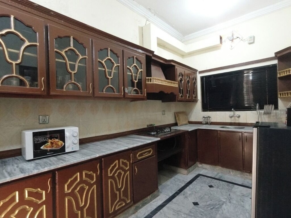 Room-charming B&B in Rawalpindi