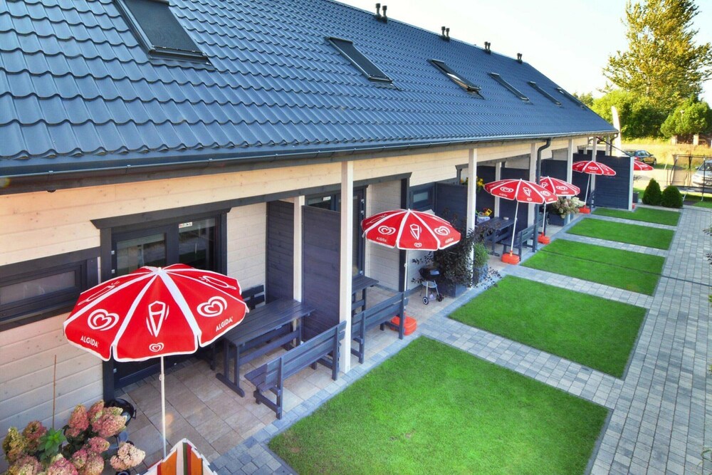 Holiday Homes Near the Beach, Sauna, Whirlpool