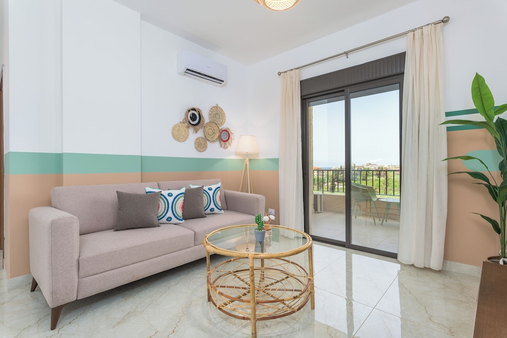 Glow Studios & Apartments in Batroun