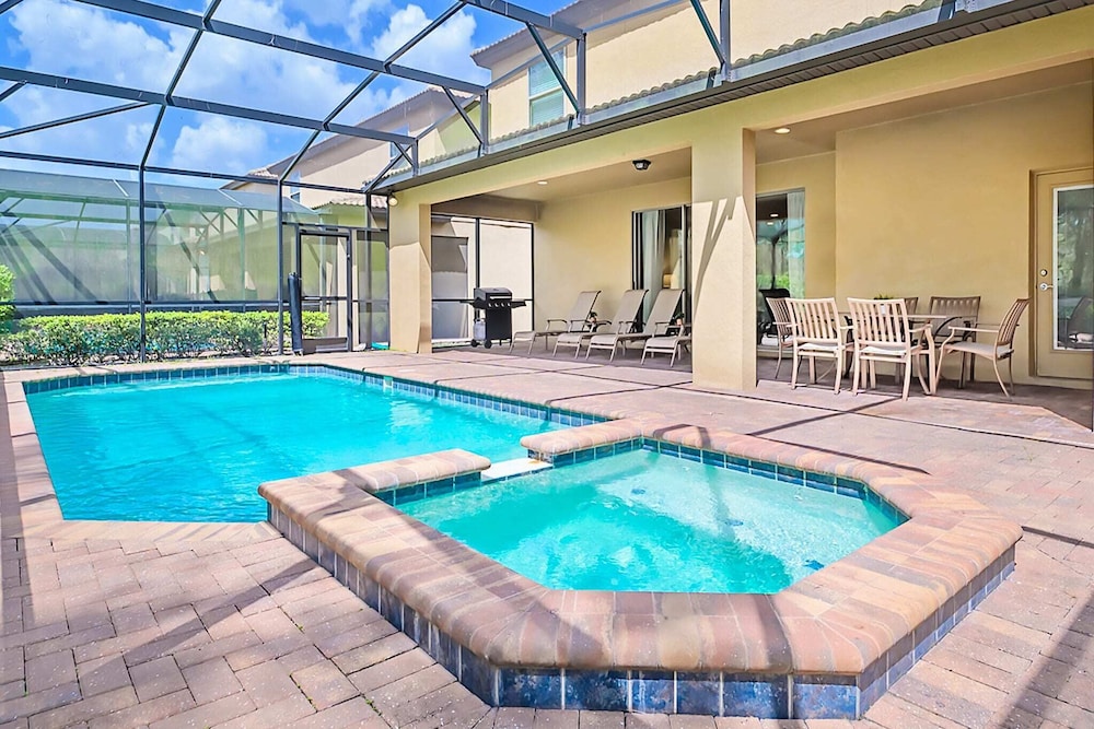 Windsor at Westside Resort Home w/ Pool & Hot Tub