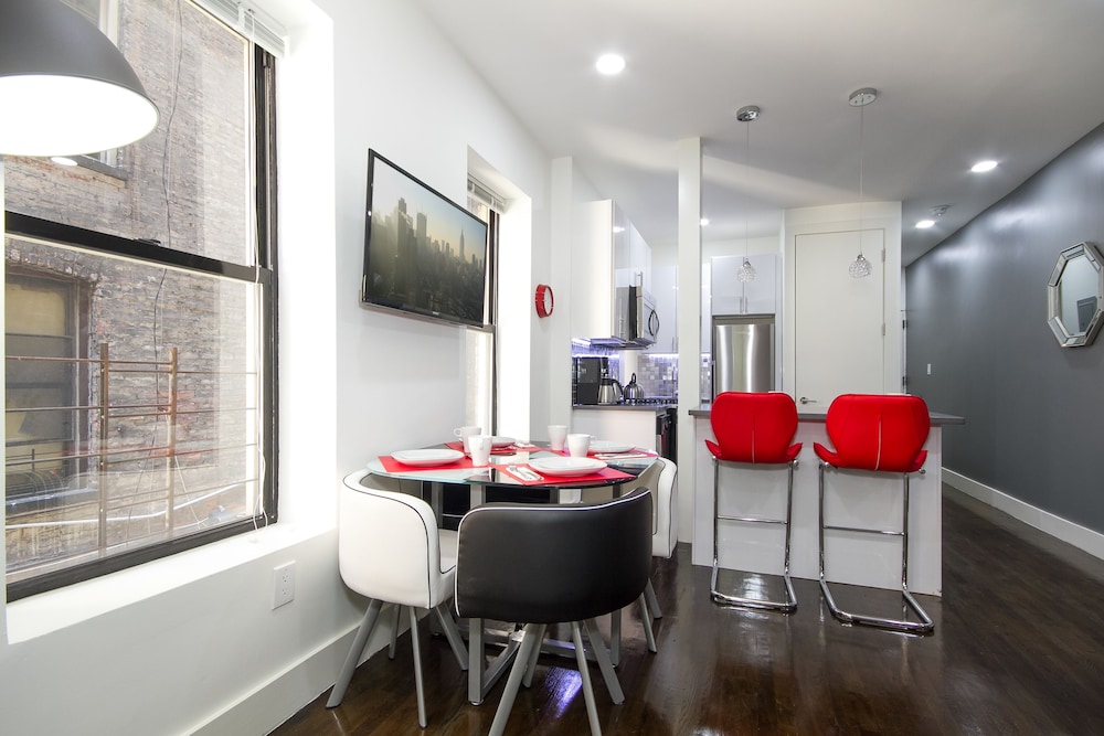 Hamilton Heights Stylish Apartments