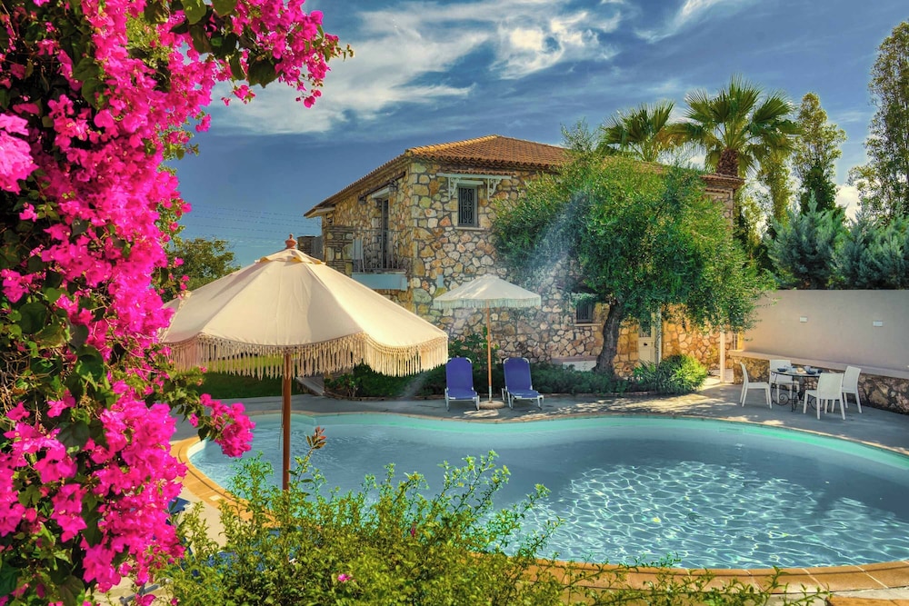 Villa Archontiko