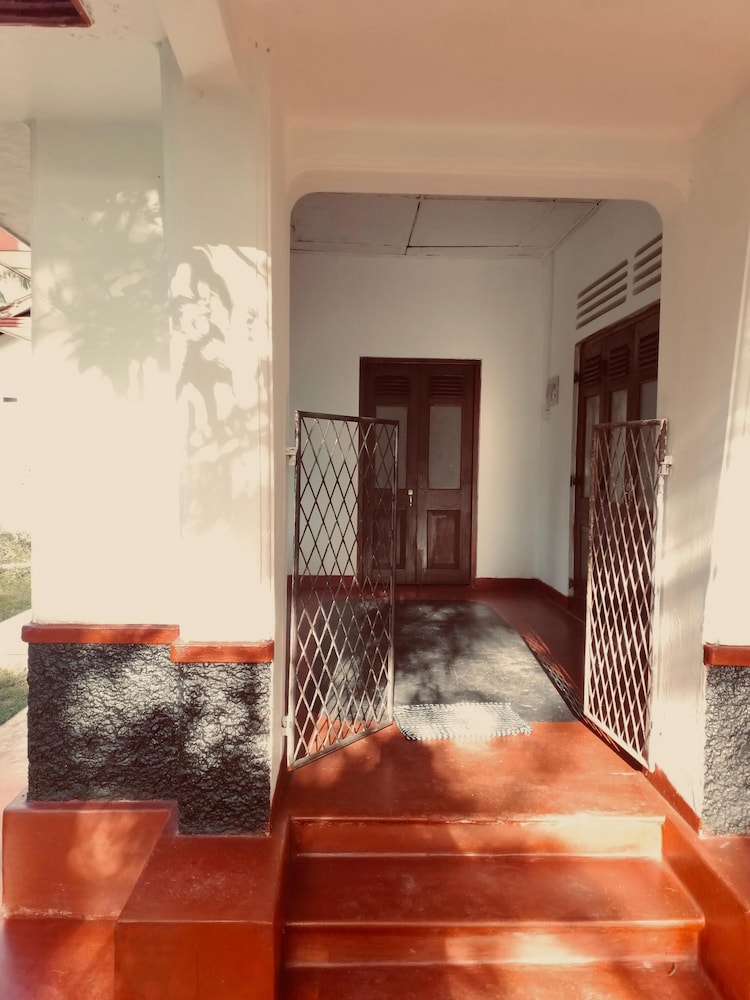 Aquabliss Resort & Villa