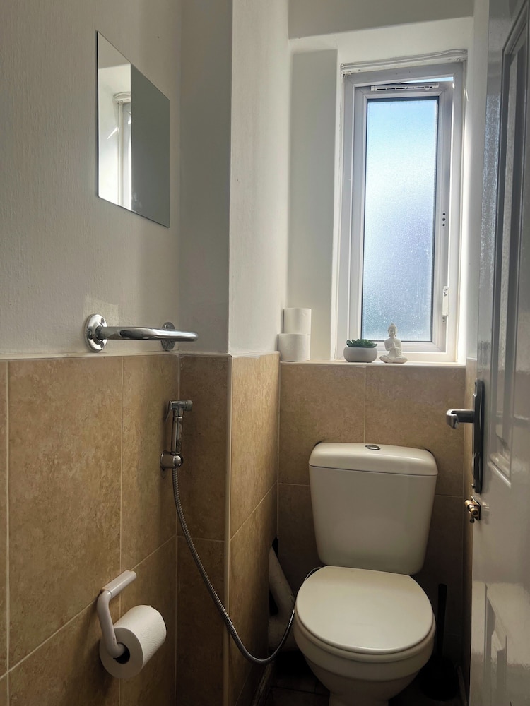 Paddington Modern Apartment With 3 Bedrooms