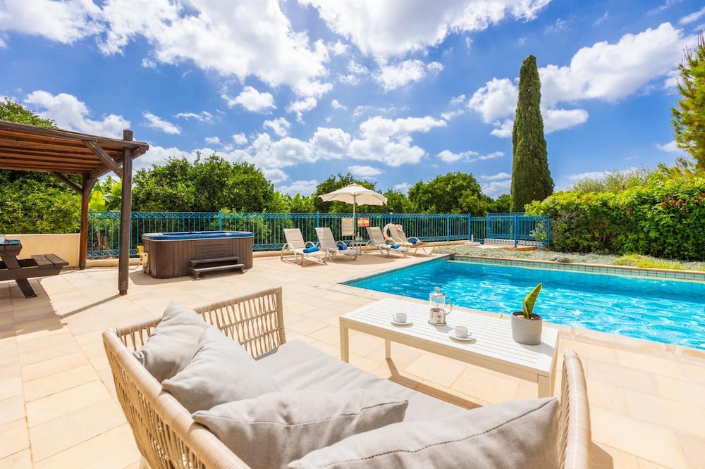 Villa Estia in Peyia