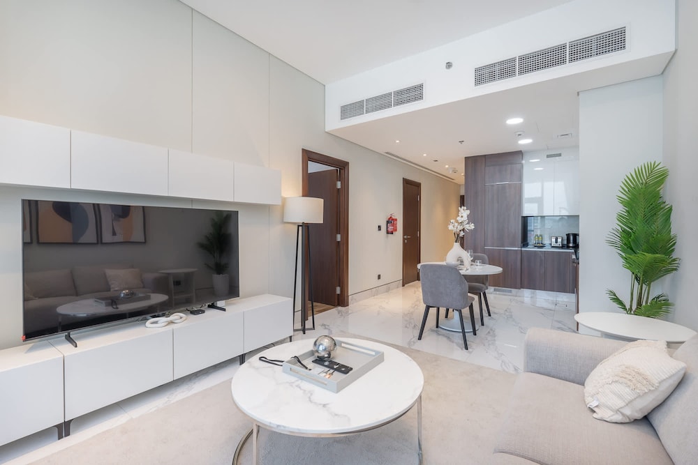 Extravagant 1 Bedroom in J One Business Bay