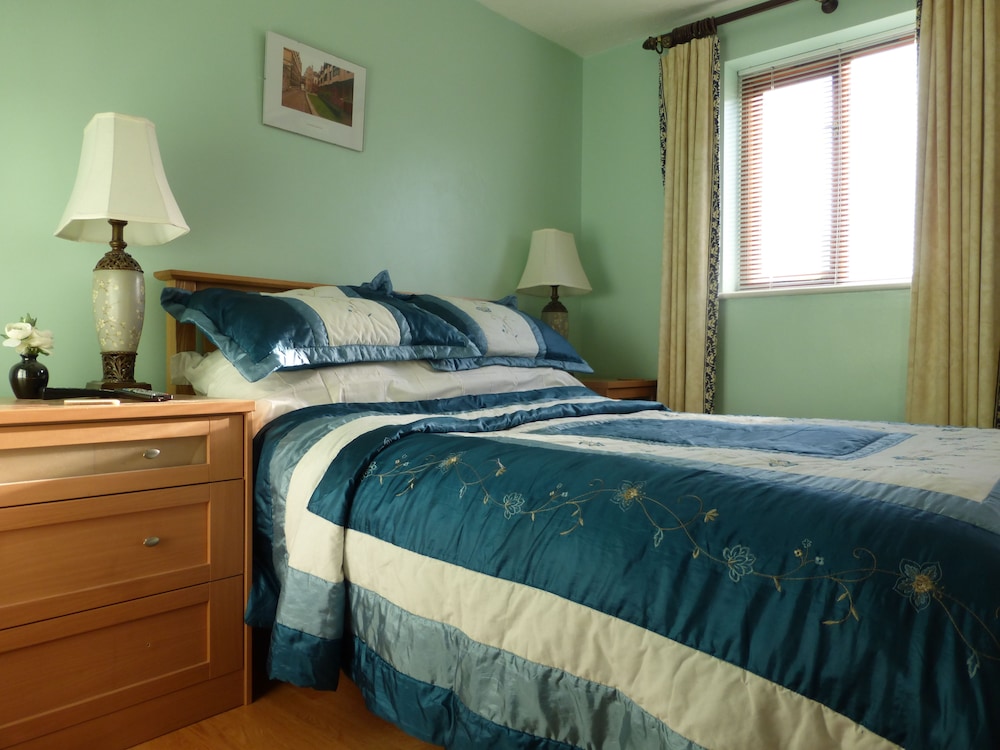 Diana's Bed and Breakfast