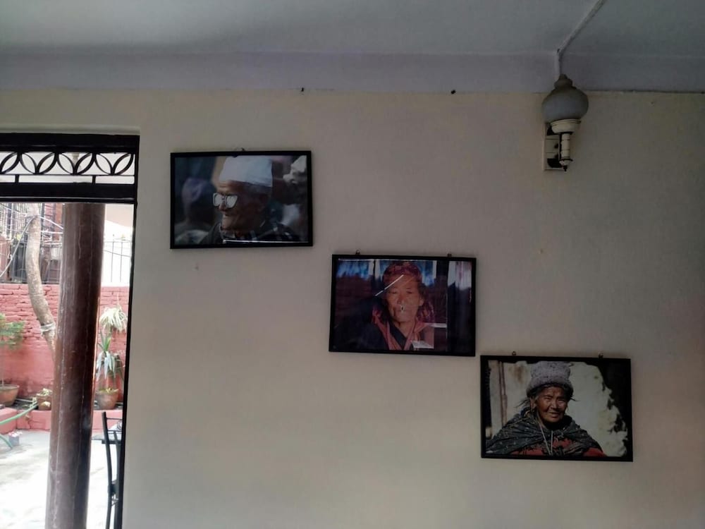 Photo 6