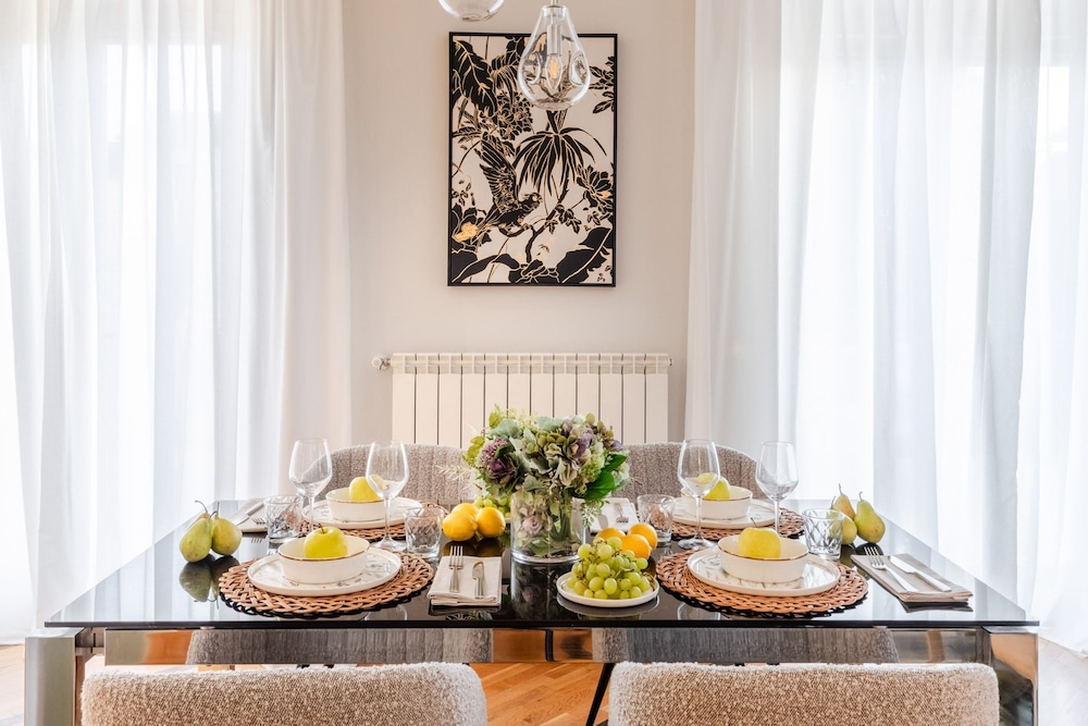 The City Terrace Apartment