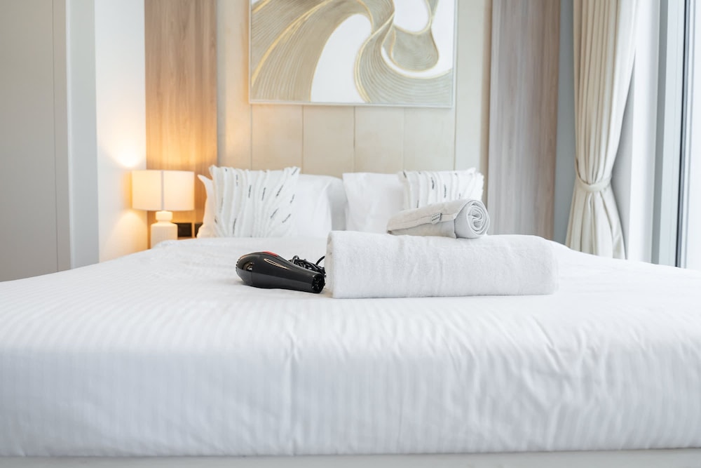 Lavish 2BR Apartment in Sobha Creek Vistas Reserve