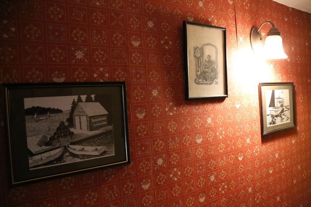 Plymouth Vacations - Salt Ash Inn - Property Image 163