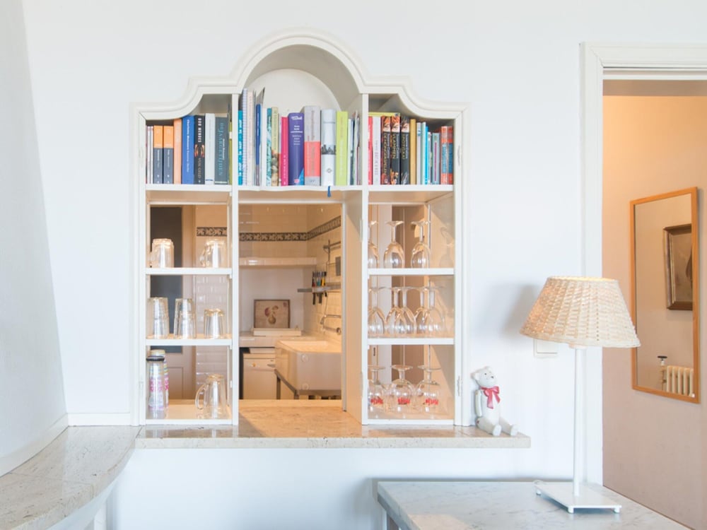 Charming Apartment Near the Beach