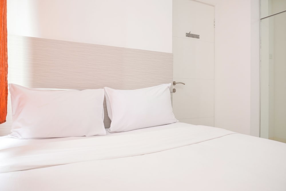 Homey And Strategic 2Br At Bassura City Apartment
