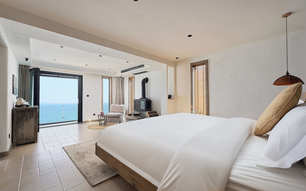 Nordsee Manor by Arcadia Collection