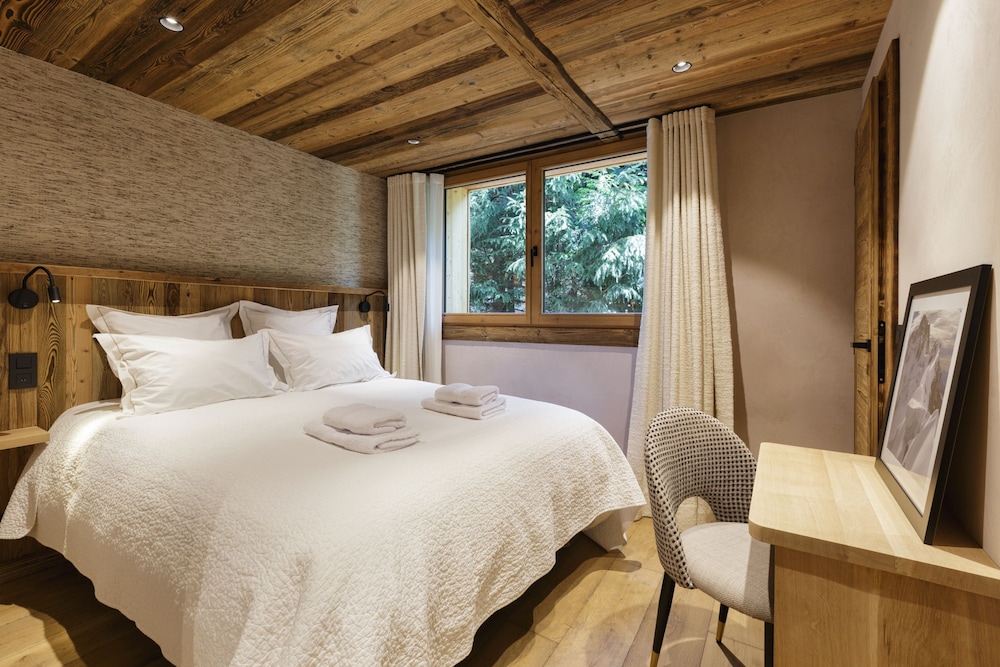 Chalet Blaiti re Contemporary Luxury