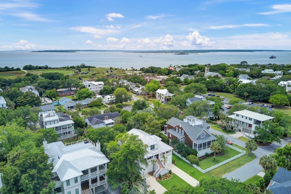 Be a Sullivans Local! 1307 Cove Avenue by Avantstay Pool + Outdoor Living, photo 26