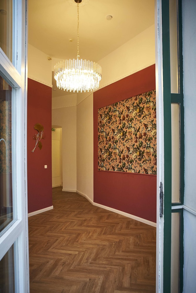 Nove Boutique Apartments