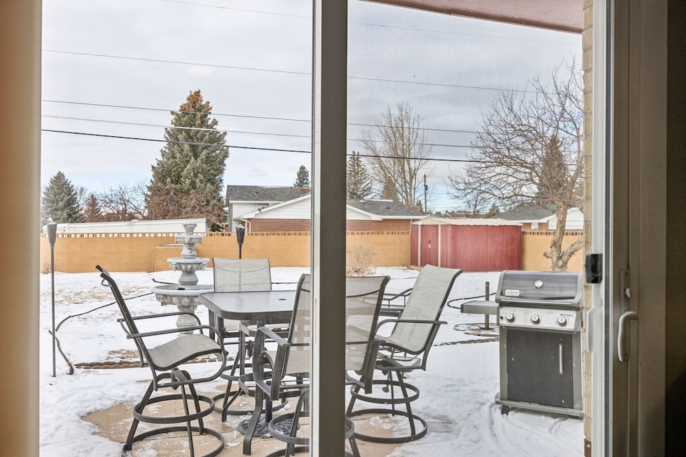 Comfortable & Spacious 3br Home In Cheyenne 3 Bedroom Home
