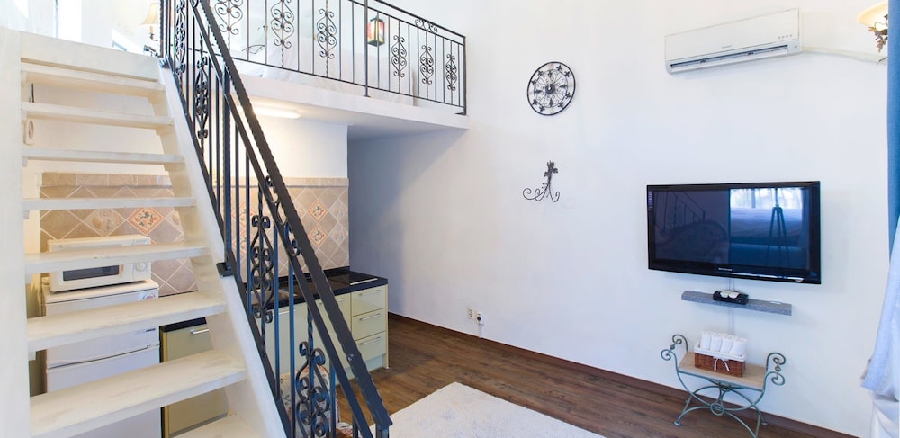 Pool Villa Linderburg