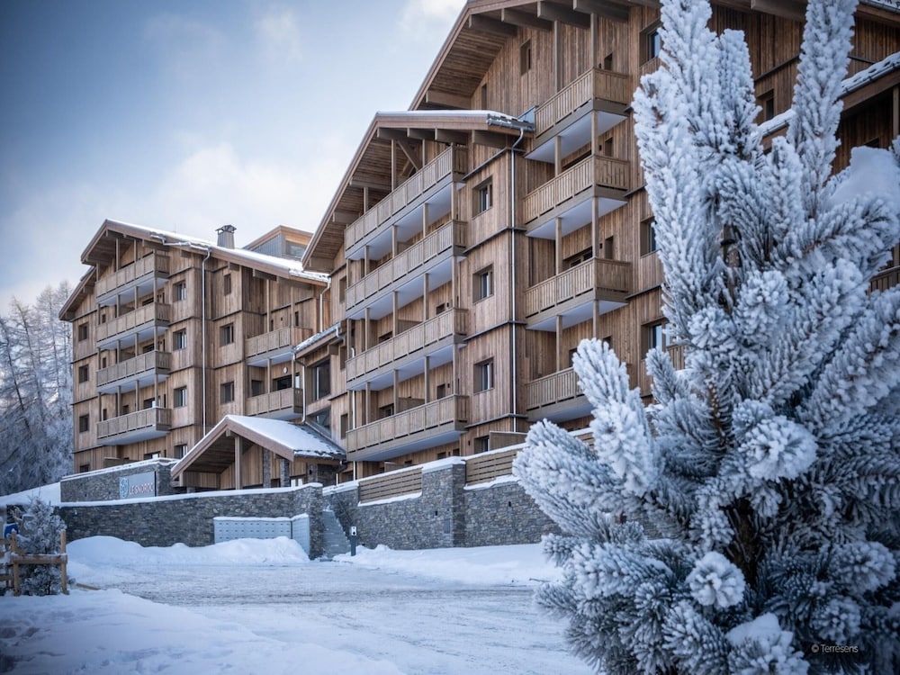 Apartment With ski Access in Northern Alps