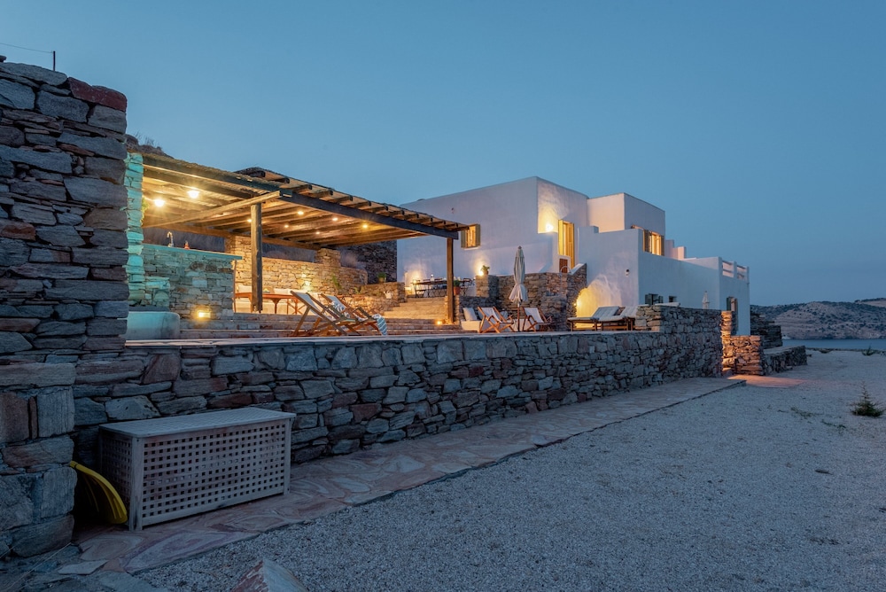 Panasea Villa Naxos