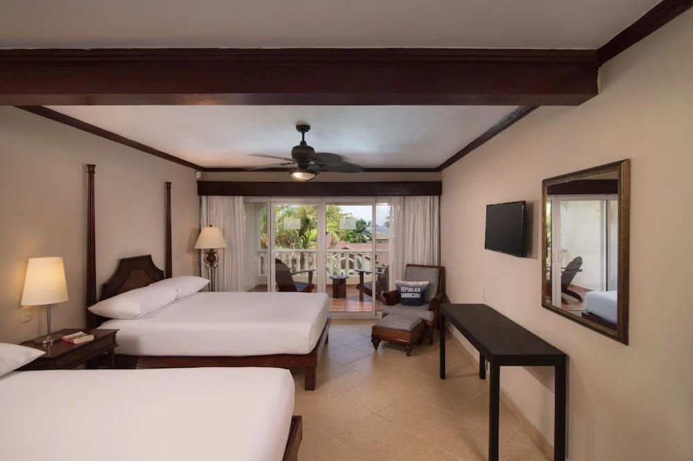 Lifestyle Tropical Beach - All Inclusive
