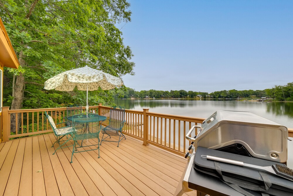 Orlando Vacations - Waterfront Lake Cabin: Close to Boating  Fishing! - Property Image 7