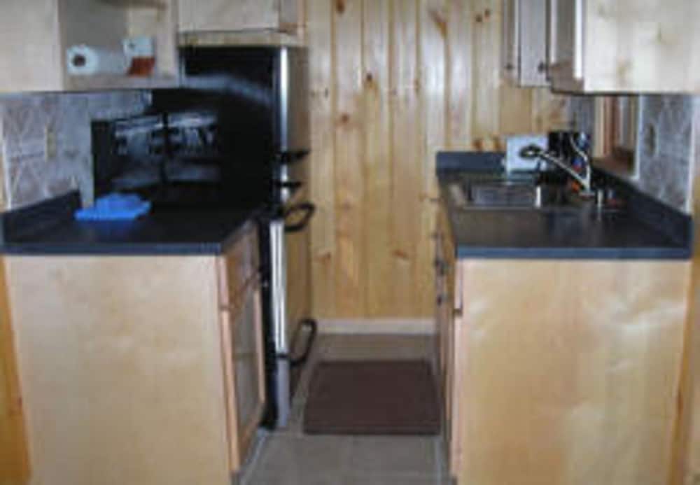 Cabins at Twinbrook Resort