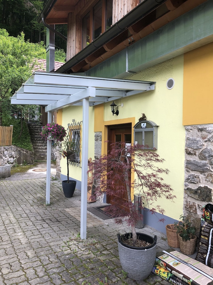Gasthof - Pension Waldhof