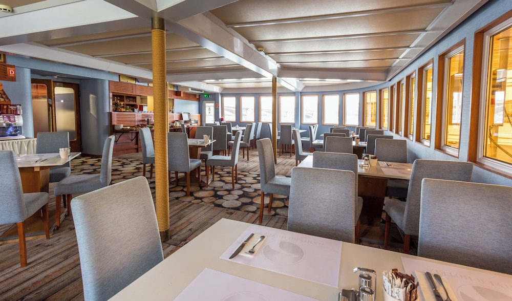 Grand Jules Boat Hotel Budapest
